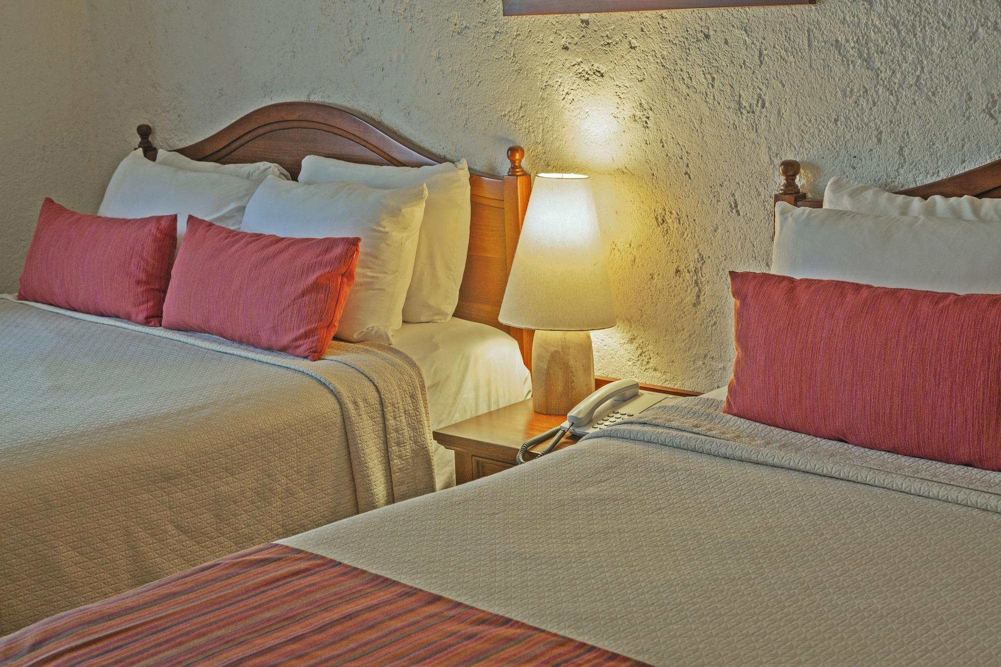 Blanca Huatulco Hotel 4*